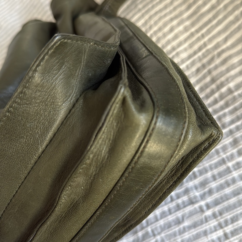 Loewe Green Flamenco Leather Drawstring Shoulder Bag Vintage - Picture 4 of 10